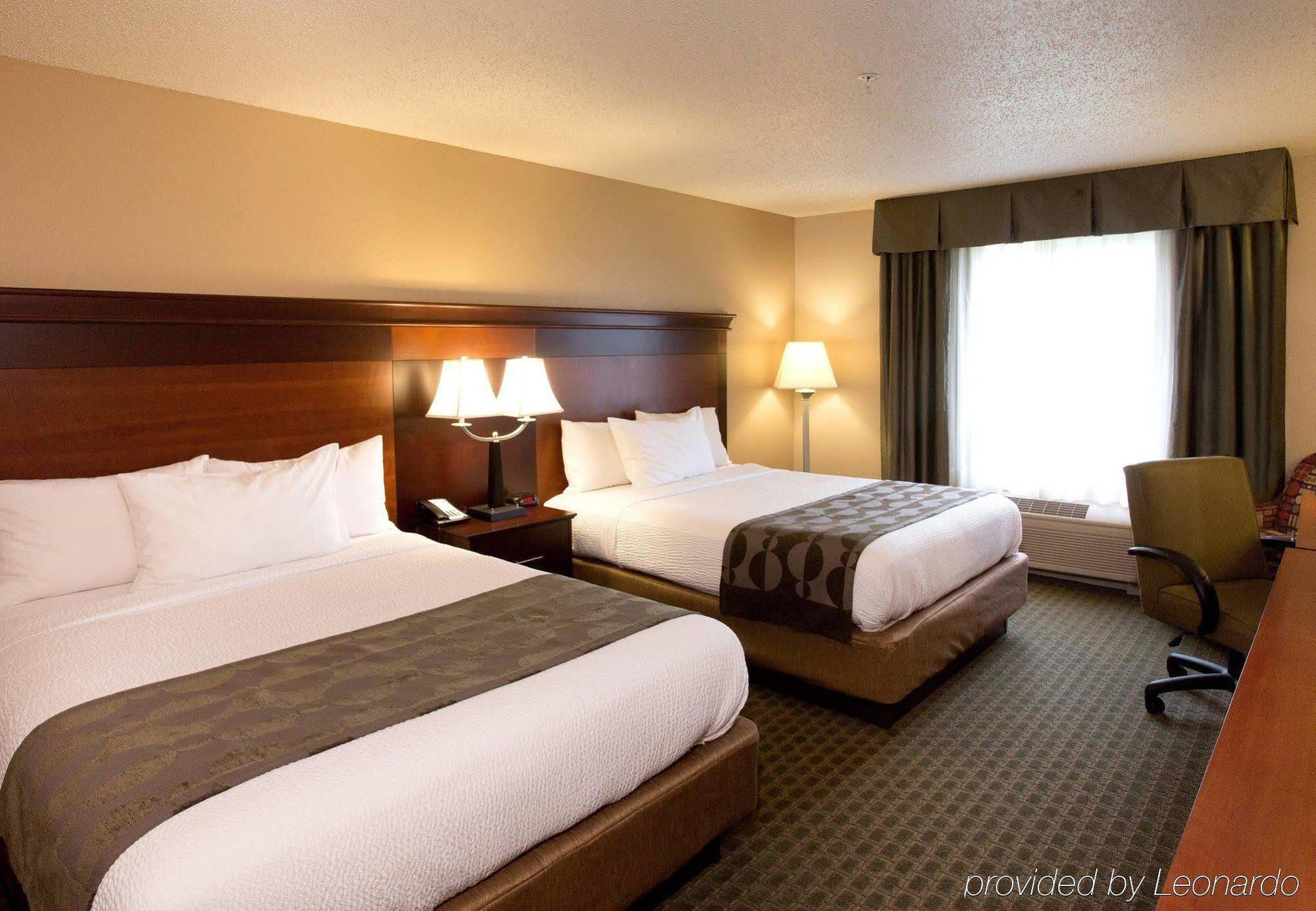 Fairfield Inn & Suites Detroit Лівонія Екстер'єр фото